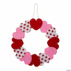 Brand new 😉 Felt Valentine Wreath Craft Kit ✨